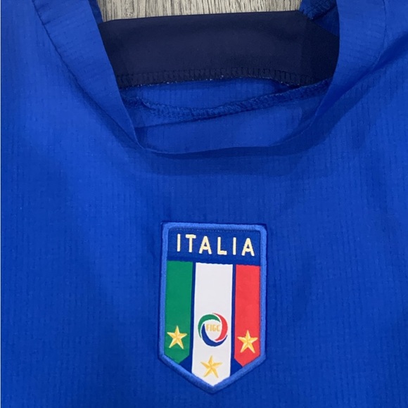 Vintage 2006 Italy soccer jersey (World Cup winners) - Picture 3 of 3